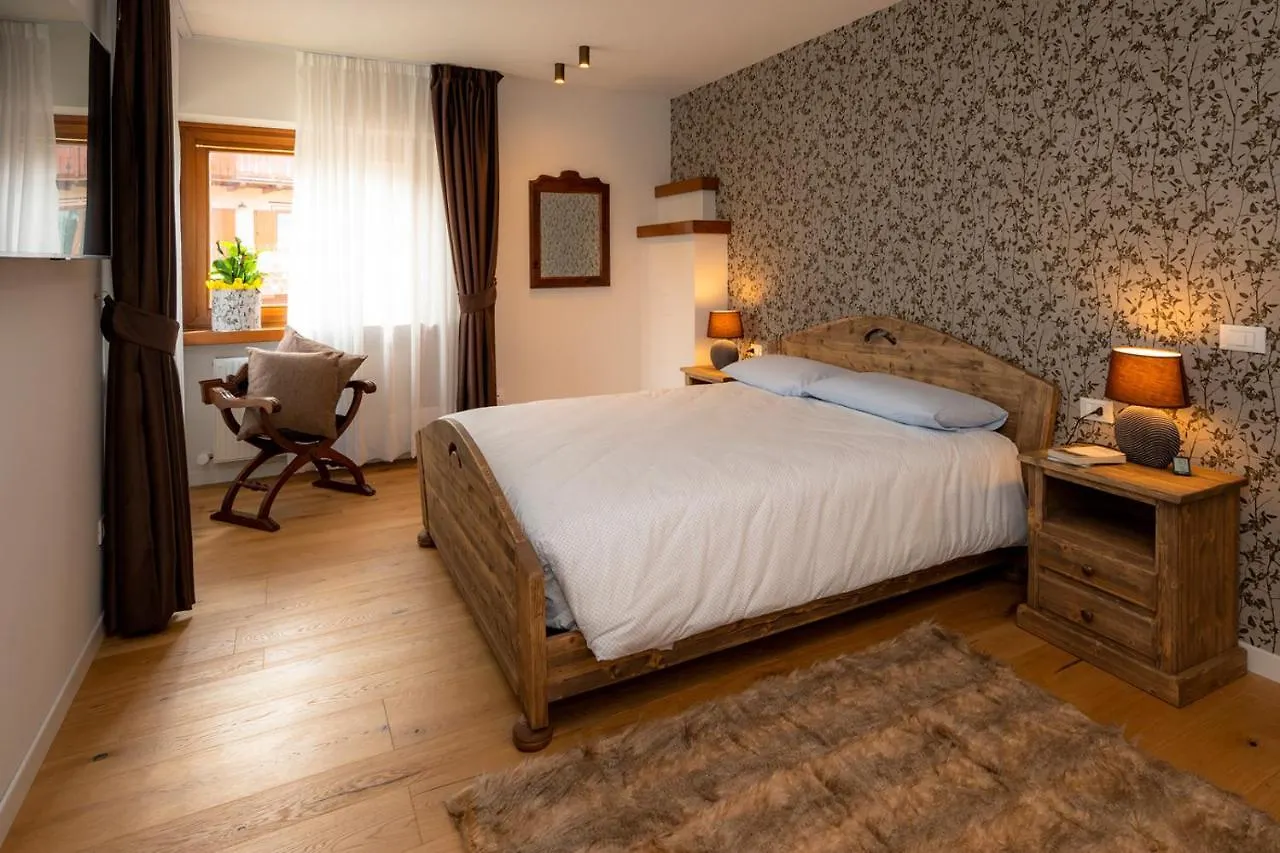 Larici Rooms Roana Bed & Breakfast