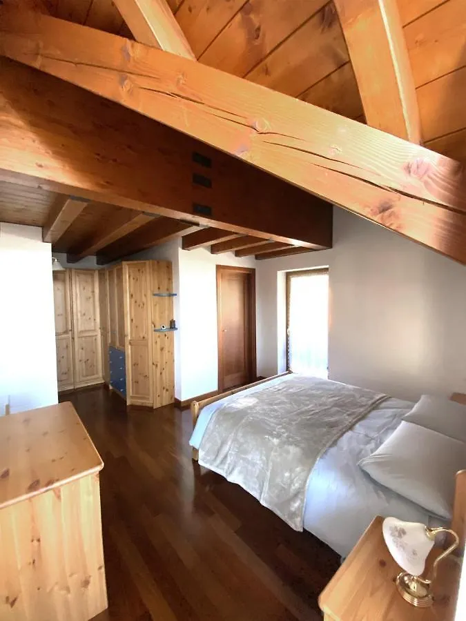 Larici Rooms Roana